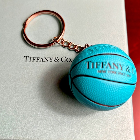Tiffany & Co Spaulding basketball key chain. New. Never used. - Picture 3 of 6